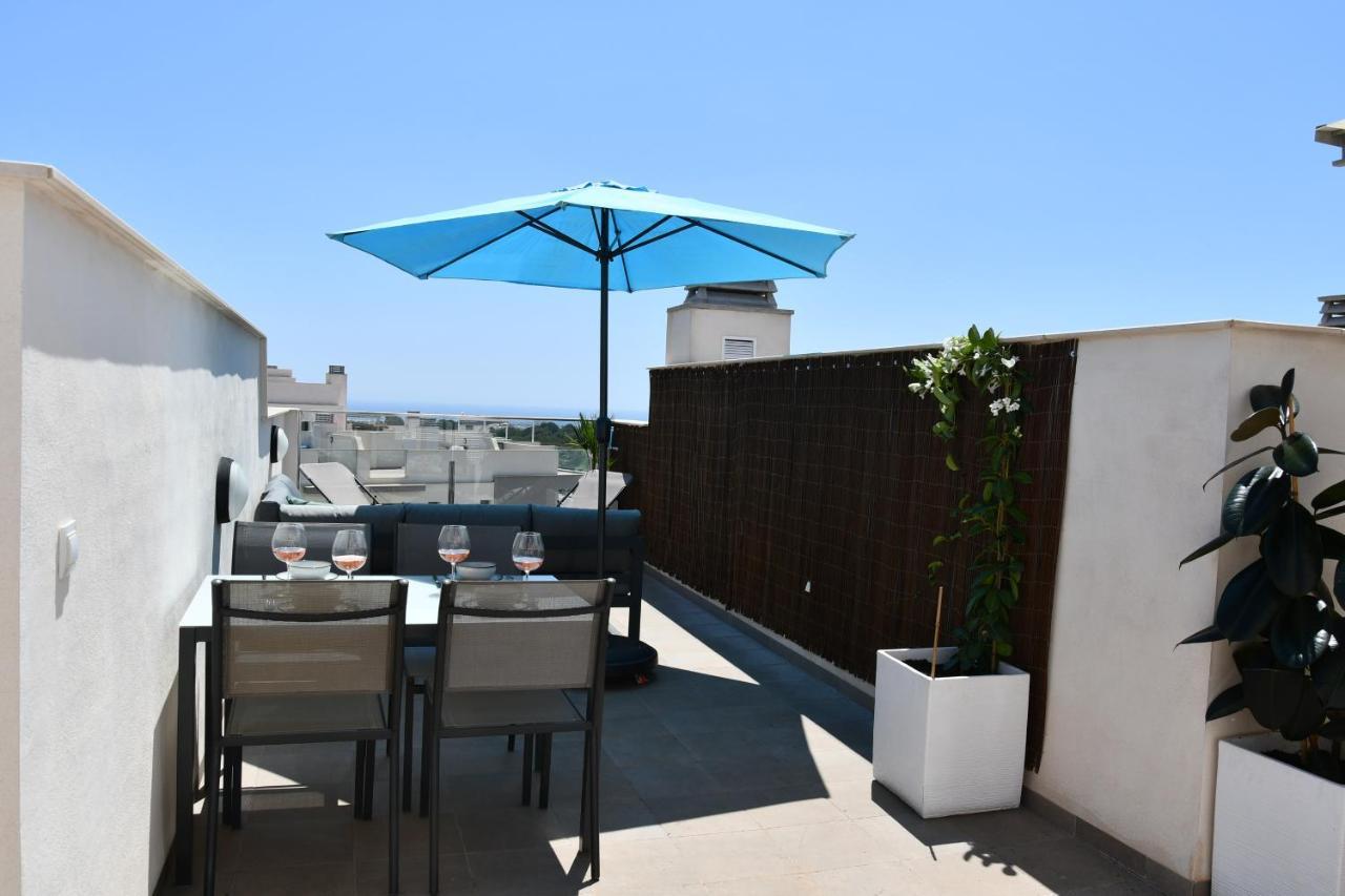 Luxurious Flat & Private Rooftop In Villamartin Orihuela Costa Dehesa de Campoamor  Eksteriør bilde